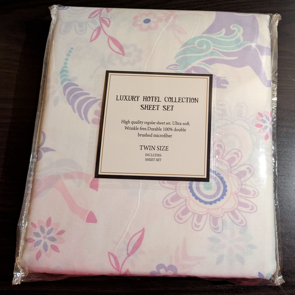Hotel Collection Pink and Purple Sheet Set Luxurious Bedding